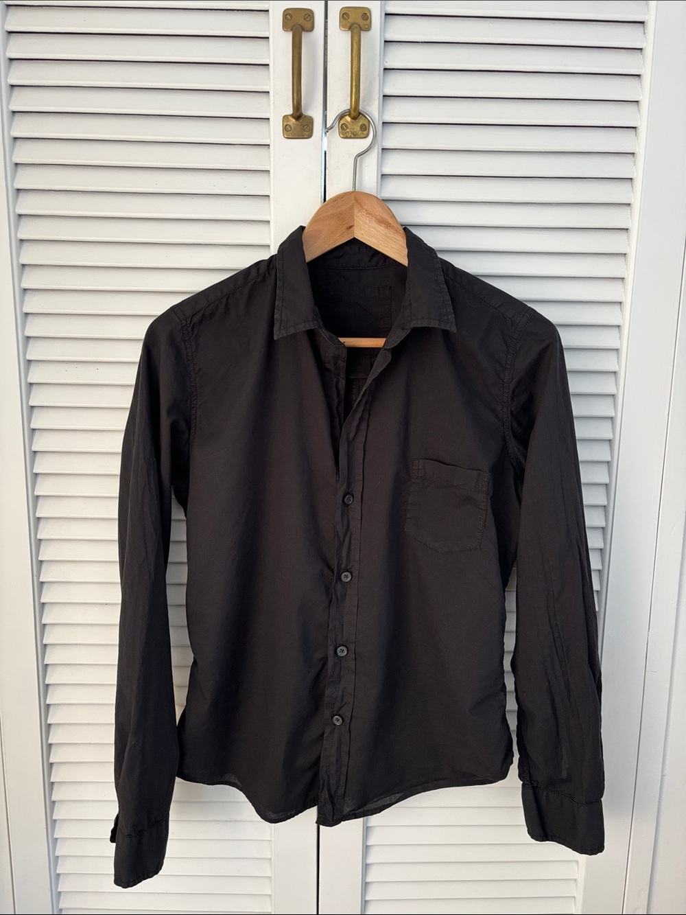 Frank and Eileen Barry Black Long-Sleeve Button-Up Shirt